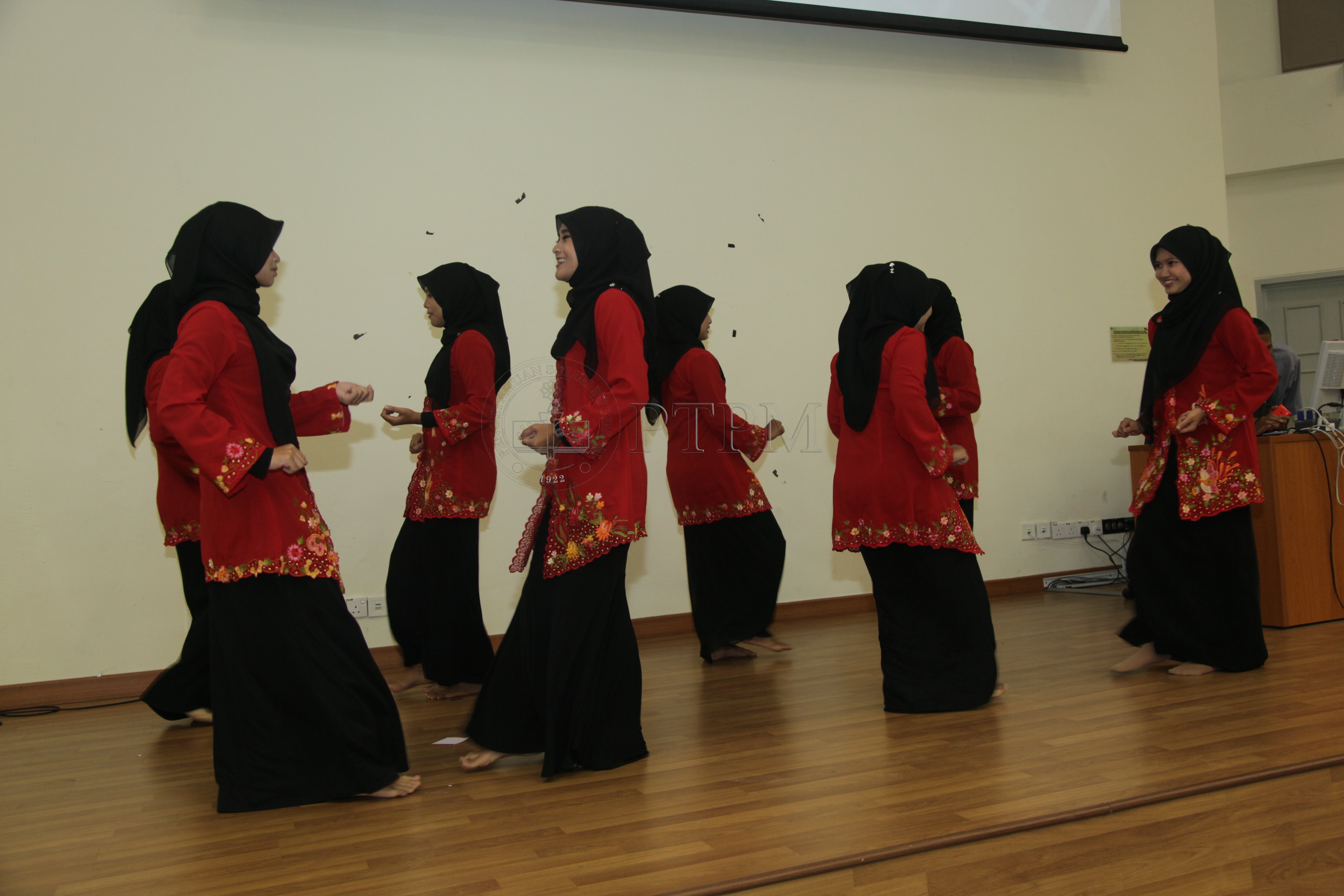 PRO 14 107 KONFREN IMG 0073